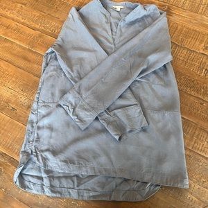 GAP tunic size medium, like new.